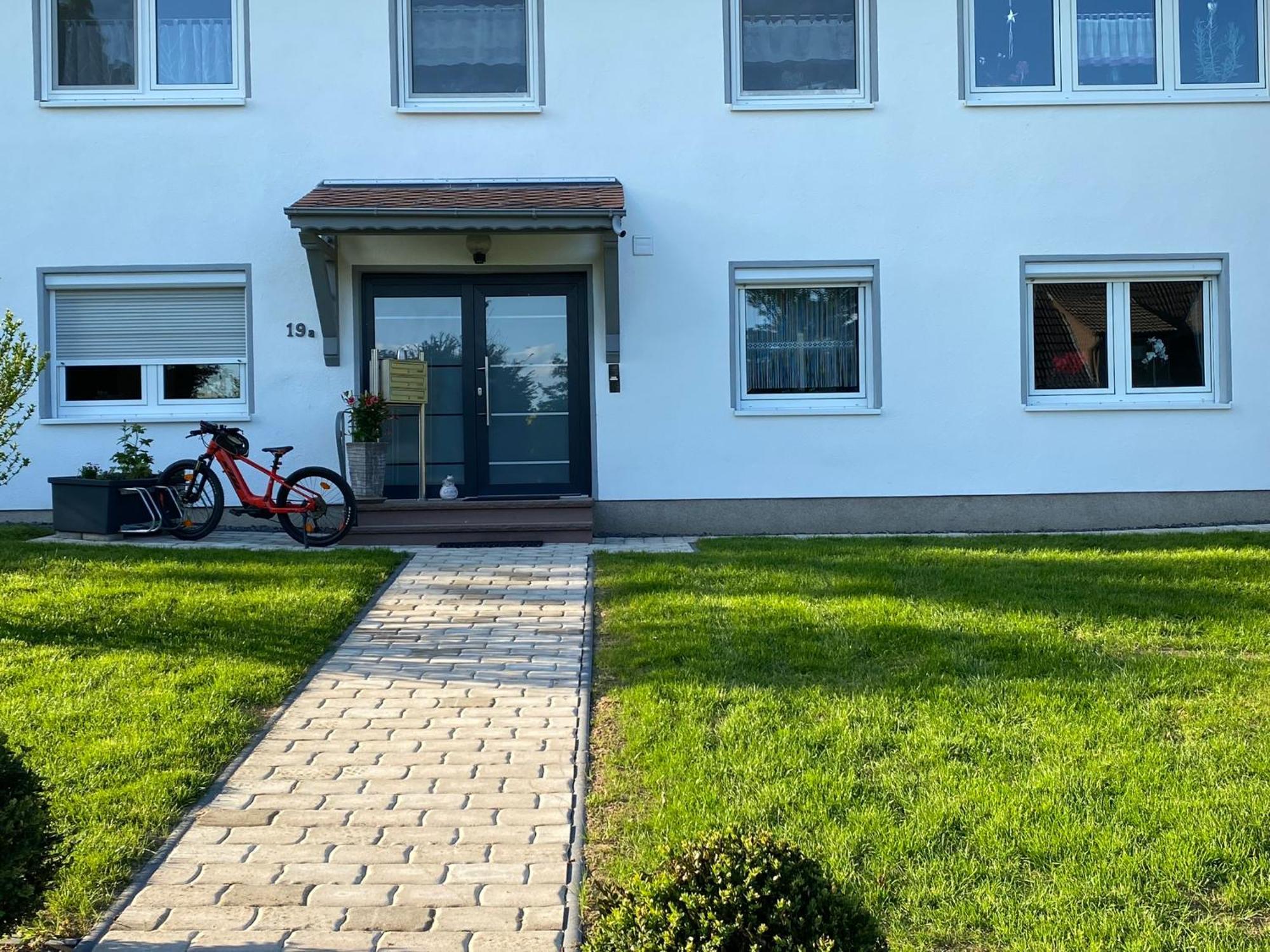 Schoene Ferien- Monteurswohnung - Ruhig Und Malerisch Gelegen Hofgeismar Esterno foto